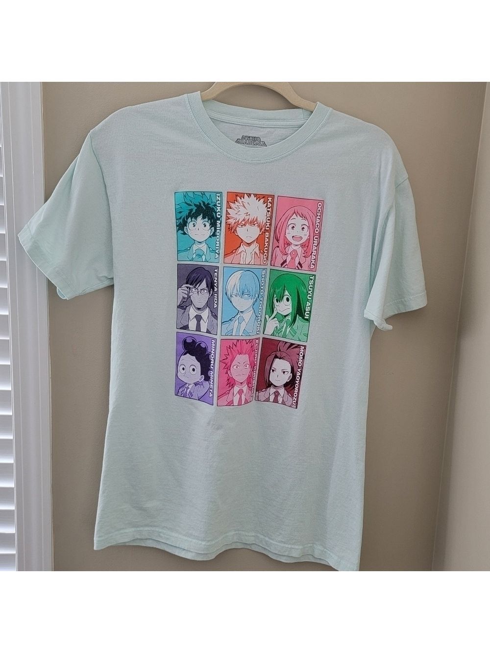 My Hero Academia Shirt Size Medium Graphic T-shirt Anime Manga #2140